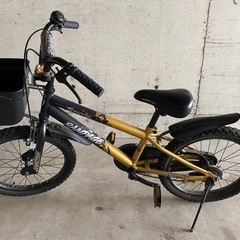 補助輪ヘルメット付　18インチ　自転車　子供　男の子