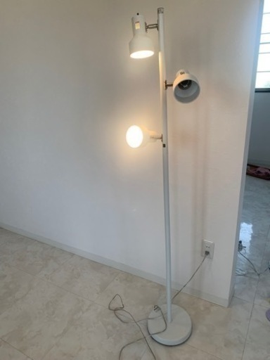 スタンドライト　ライト　　照明器具