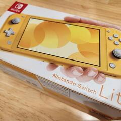 値下げ！【美品】NintendoSwitchLightイエロー＋ポケモンレジェンズアルセウスの画像