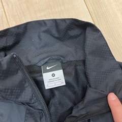 ナイキ　レディース　上着　Sサイズの画像