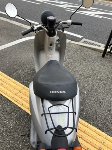 バイク　原付　単車　(Honda today)
