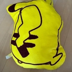 ミスド ポケモン ピカチュウ  クッション ぬいぐるみの画像