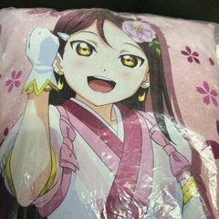 桜内　梨子　　クッション　値下げしましたの画像