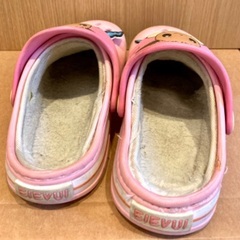 子供用靴スニーカーとムートンとサンダルセット　年末大掃除には処分しますの画像
