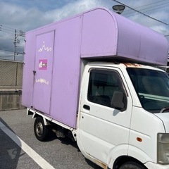 キッチンカー、移動販売車の画像