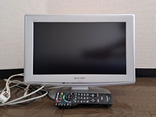 Panasonic　液晶テレビ　VIERA　19型