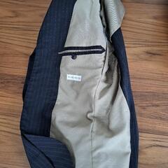 メンズスーツの画像