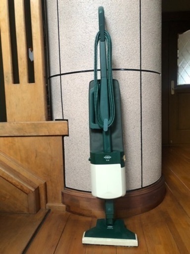 vorwerk（フォアベルク） の掃除機（VK121）