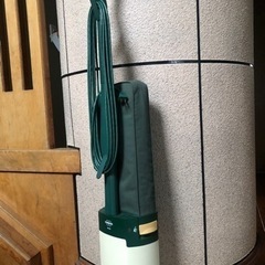 vorwerk（フォアベルク） の掃除機（VK121）の画像