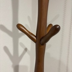 洋服かけ　ポールハンガー　木製の画像