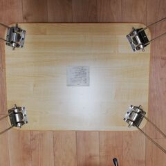 ニトリの折りたたみテーブルです。の画像