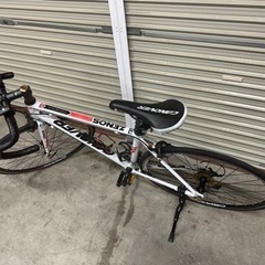 自転車 クロスバイクの画像