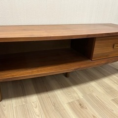 テレビ台