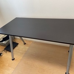 1.2万円→1500円に大幅値下げ❗️(美品) IKEAデスク/机の画像