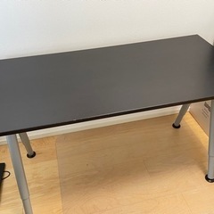 1.2万円→1500円に大幅値下げ❗️(美品) IKEAデスク/机の画像