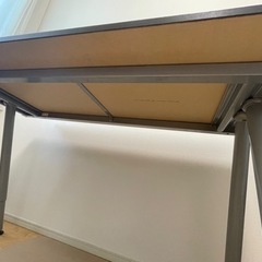 1.2万円→1500円に大幅値下げ❗️(美品) IKEAデスク/机の画像
