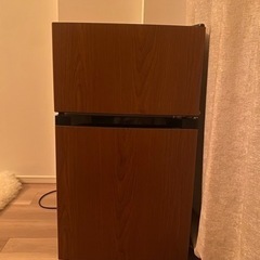 冷蔵庫　ブラウン