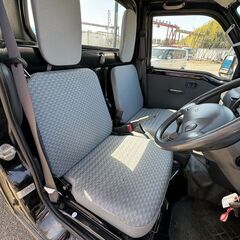自社ローンあり！ガソリン100リットルプレゼント✨人気の軽トラ✨走行１万キロ台！✨ダイハツ☆ハイゼットトラック☆エアコン・パワステスペシャルVS☆660cc☆2人乗り☆の画像