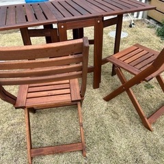 【あやめ】IKEA エップラロー 　テーブル＆椅子2脚セット あやめ】IKEA エップラロー テーブル＆椅子2脚セット 2025年最新