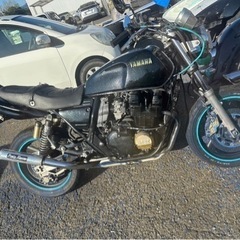 xjr400  
