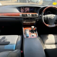 自社ローンあり！ガソリン100リットルプレゼント✨装備充実✨エアシート✨レクサス☆LS460☆バージョンC Iパッケージ☆4600cc☆5人乗り☆の画像