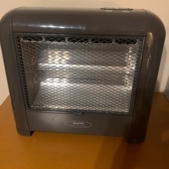 サンヨー　遠赤外線ヒーター