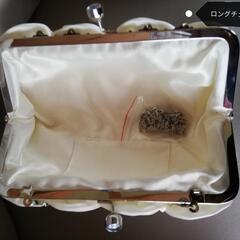 新品に近いパーティ入学式イベントなどにクラッチバッグ☆パールオフホワイト ミニポーチドレススーツの画像