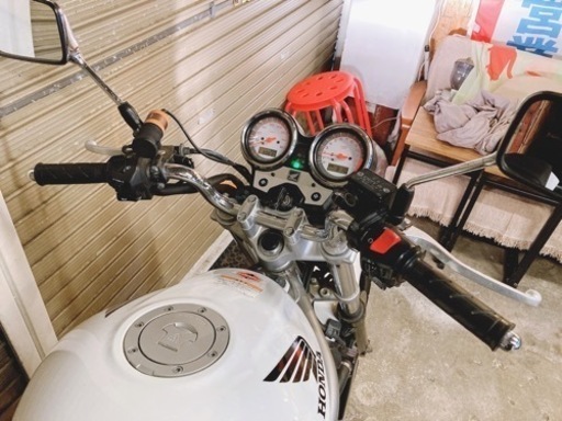 ホンダ　VTR250 FI 配送可能　支払いは現金or振り込みも可能　白