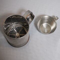 小麦粉ふるいカップ、計量カップセットの画像