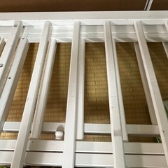 カトージ　ベビーベッド　マットレス付き！　白　の画像