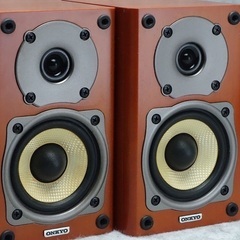  ONKYO D-057M 可愛い2WAY miniスピーカー  再生周波数 70Hz～100KHz グッドコンディションです。の画像