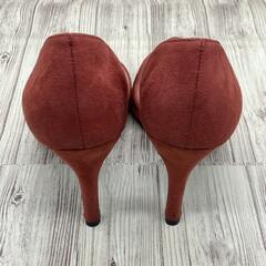 美品 REZOY ポインテッドトゥ ヒール パンプス スエード素材 22.5㎝の画像