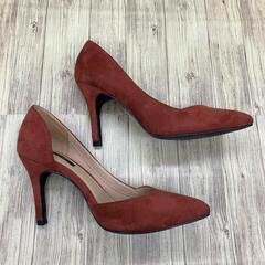 美品 REZOY ポインテッドトゥ ヒール パンプス スエード素材 22.5㎝の画像