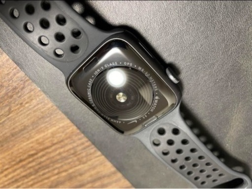 【極美品】Apple Watch Nike SE アップルウォッチ 44mm