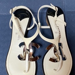 CHANELシャネル COCOマーク サンダル レザー サイズ36の画像