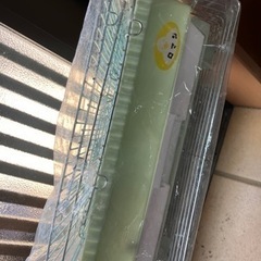 小鳥のケージの画像