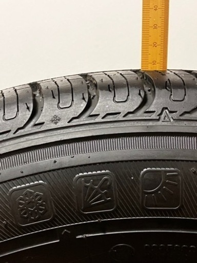 車のパーツ タイヤ、ホイール
