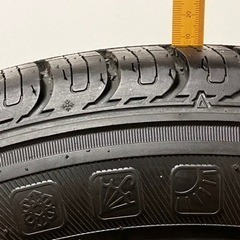 車のパーツ タイヤ、ホイールの画像