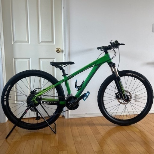 自転車 マウンテンバイク
