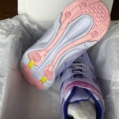 【瞬足】新品 20.5cm 女子　靴/バッグ 靴 スニーカーの画像