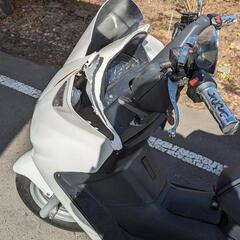 値下げしました！マジェスティまさかの124cc ！走行1000km！引き取り限定の画像