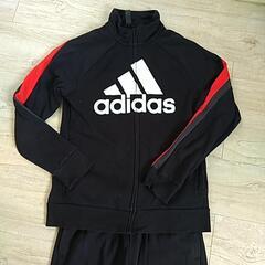 adidasスエット上下160センチの画像
