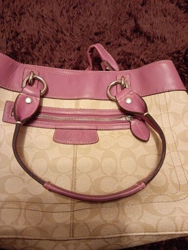 ⚜️coachハンドバッグ・難有⚜️