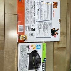 トイザらス限定 ミニオン パンチバッグ＋INTEX 電動エアーポンプの画像