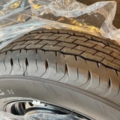 ※値下げ　ハイエースほぼ新品タイヤセットの画像
