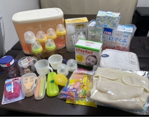 【お得?】ベビー用品おまとめセット(バウンサー&テーブルチェア&粉ミルク＋おまけでアプリカチャイルドシートも)