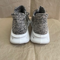 靴/バッグ 靴 スニーカー 24.5の画像