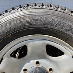 車のパーツ タイヤ、ホイールの画像