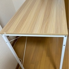 パソコンデスク　リモートワーク