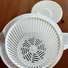 野菜　水切り　サラダ　スピナーの画像